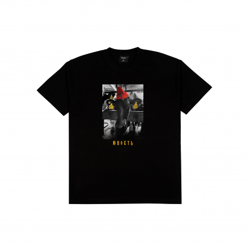 Yunost™ Milker Oversized Tee Shirt