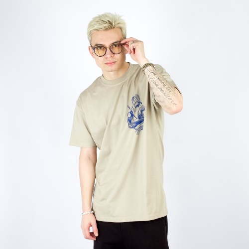 Yunost™ x Nel of H8FUL7 Ramen Raptor Oversized Tee Shirt