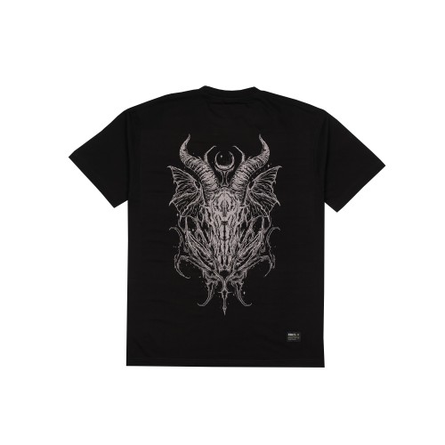 Yunost™ Dark Skull Oversized Tee Shirt