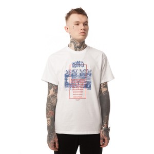 Yunost™ All Right Tee Shirt