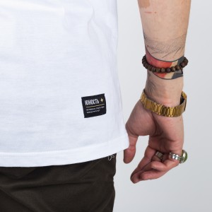 Yunost™ Positive Vibes Tee Shirt