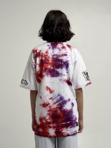 Yunost™ Tears Oversized Tie-Dye Tee Shirt
