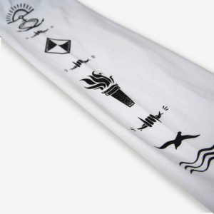 Yunost™ Muddle Oldschool Logo Longsleeve